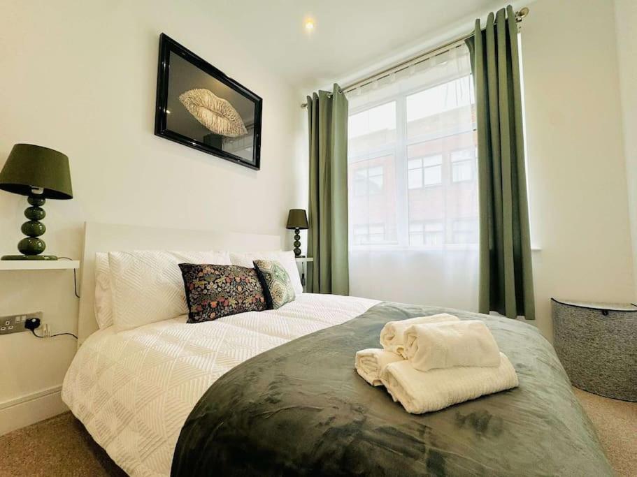 Apartment Luxury In Luton Town *